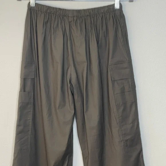 Reformation Cargo Pants Wide Leg Olive Green Drawstring Waist Women's Size 4 - Picture 7 of 10